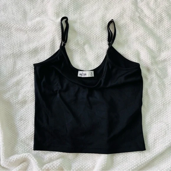Hollister • Black Camisole - Picture 6 of 6